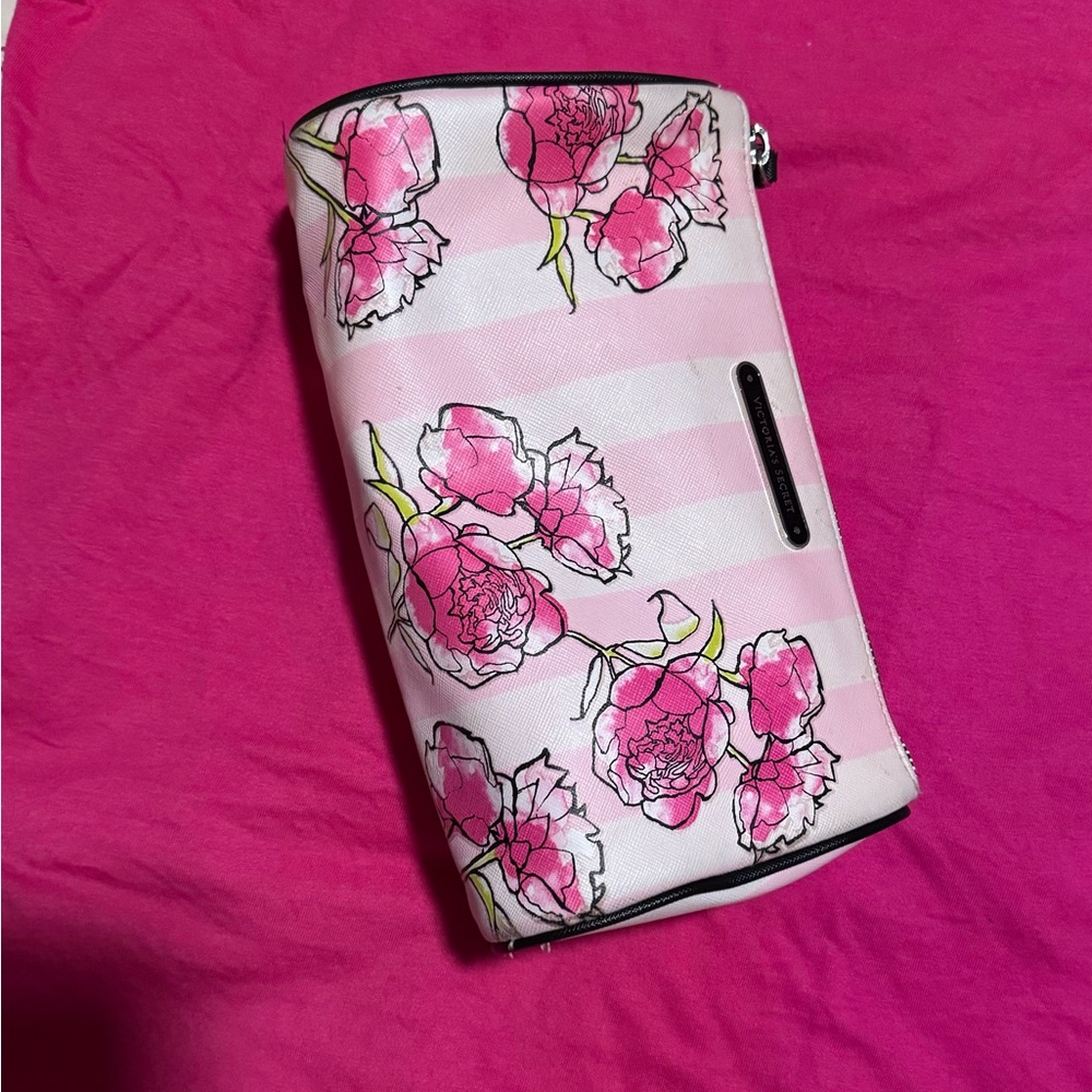 Victoria Secret bundle - Picture 2 of 7